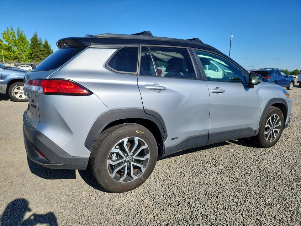 2024 TOYOTA COROLLA CROSS HYBRID SE SE 3