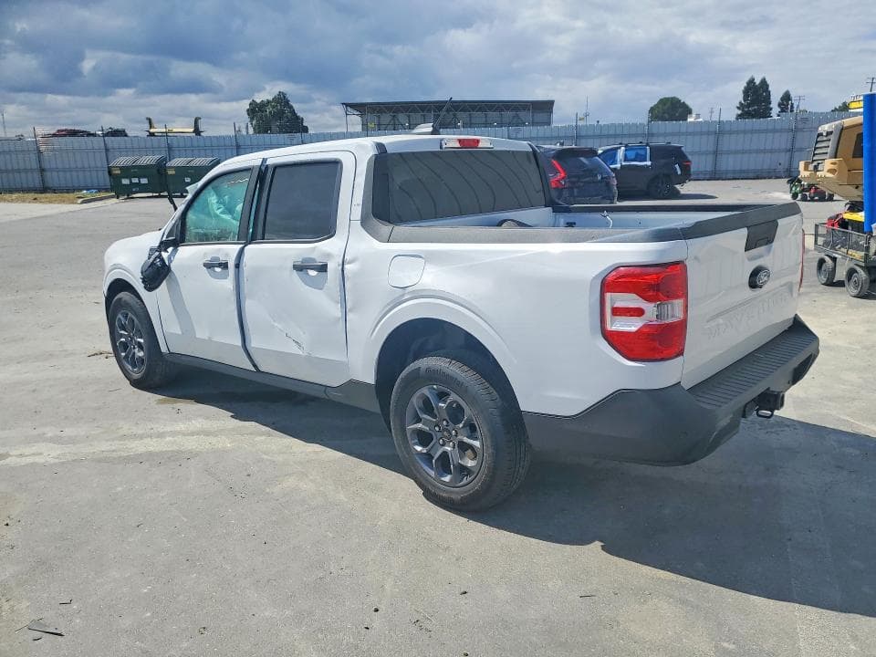 2026 FORD MAVERICK XLT 2