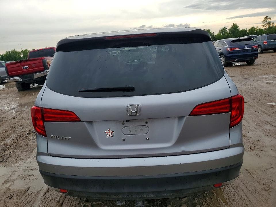 2017 HONDA PILOT LX 6