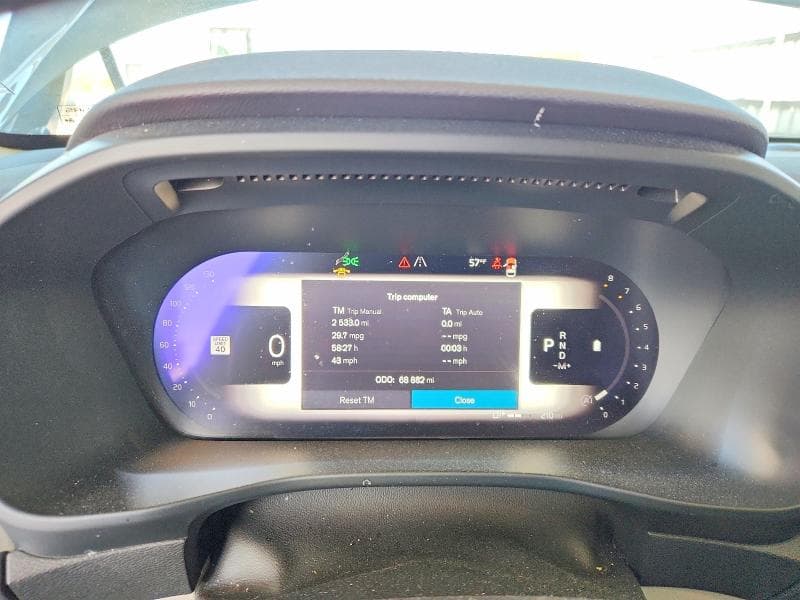 2023 VOLVO XC40 PLUS PLUS 9