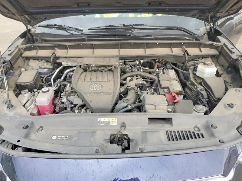 2023 TOYOTA HIGHLANDER XLE 12