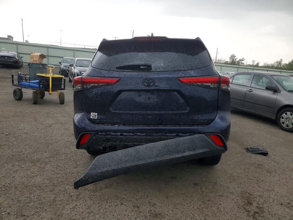 2023 TOYOTA HIGHLANDER XLE 6