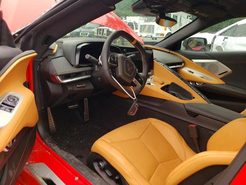 2025 CHEVROLET CORVETTE STINGRAY 2LT 8