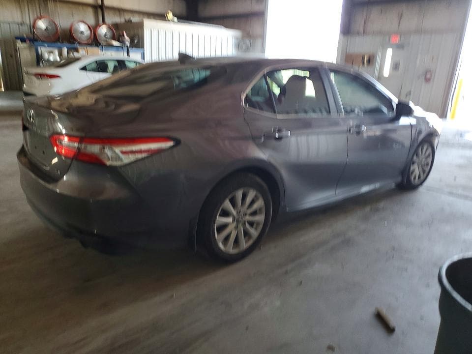 2019 TOYOTA CAMRY LE LE 3