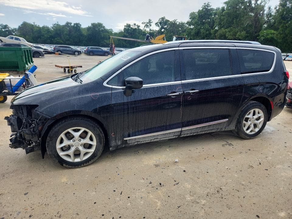 2017 CHRYSLER PACIFICA TOURING L PLUS TOURING L PLUS - 1
