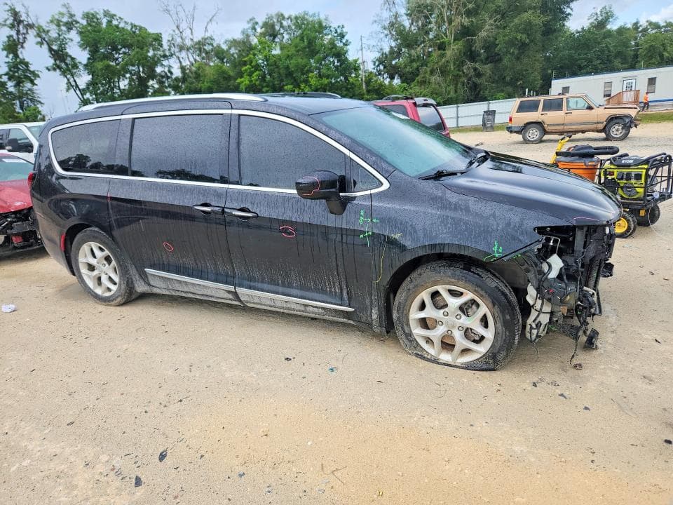 2017 CHRYSLER PACIFICA TOURING L PLUS TOURING L PLUS 4
