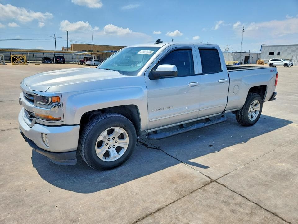 2017 CHEVROLET SILVERADO K1500 LT - 1