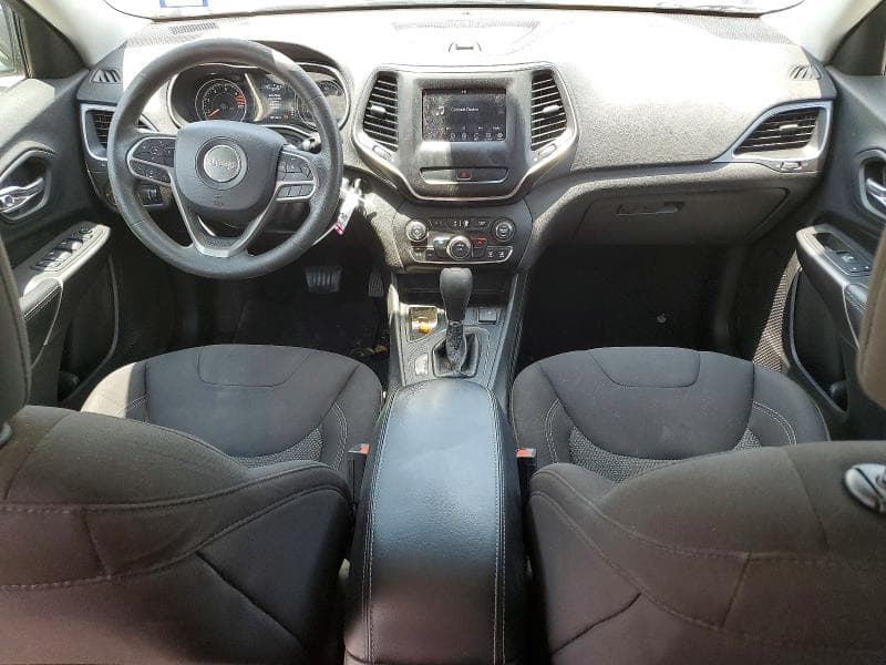 2019 JEEP CHEROKEE LATITUDE 8