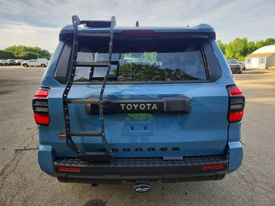 2025 TOYOTA 4RUNNER SR5 SR5 6