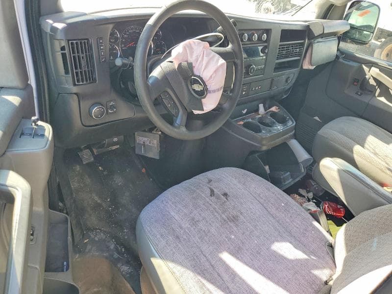 2018 CHEVROLET EXPRESS G3500 LT 8