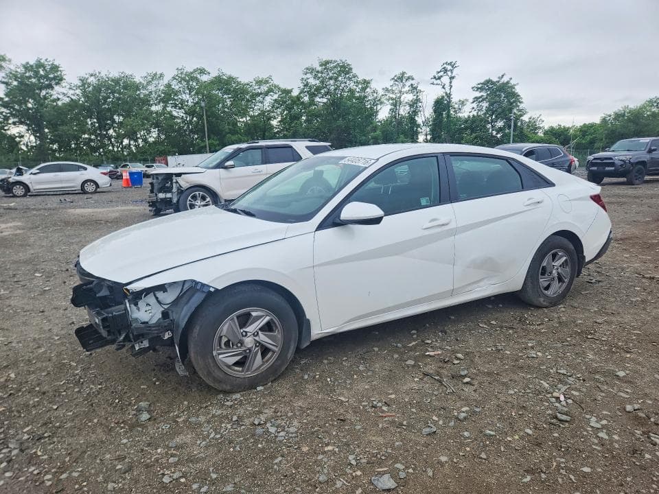 2025 HYUNDAI ELANTRA SE - 1