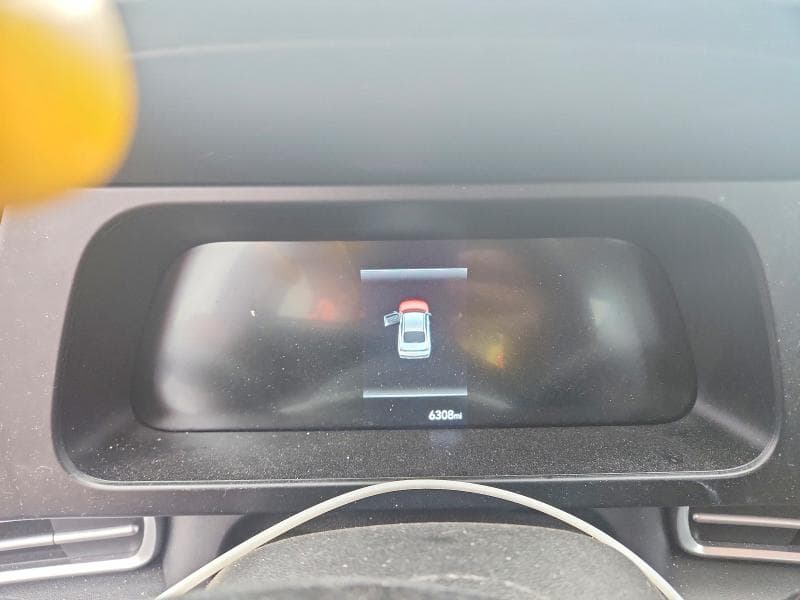 2025 HYUNDAI ELANTRA SE 9