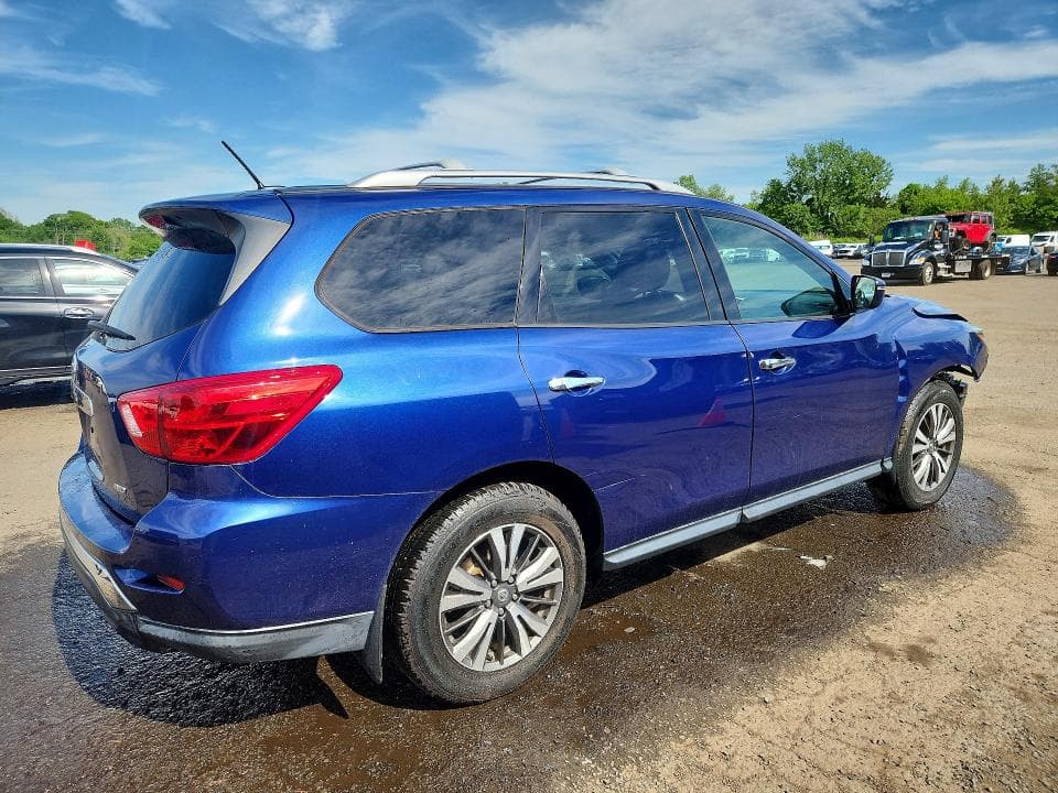 2017 NISSAN PATHFINDER S 3