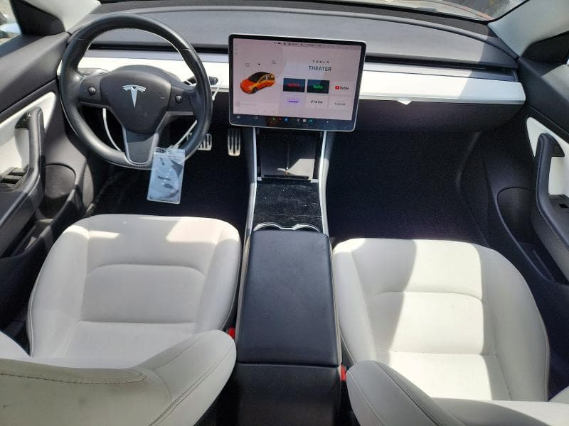 2018 TESLA MODEL 3 8