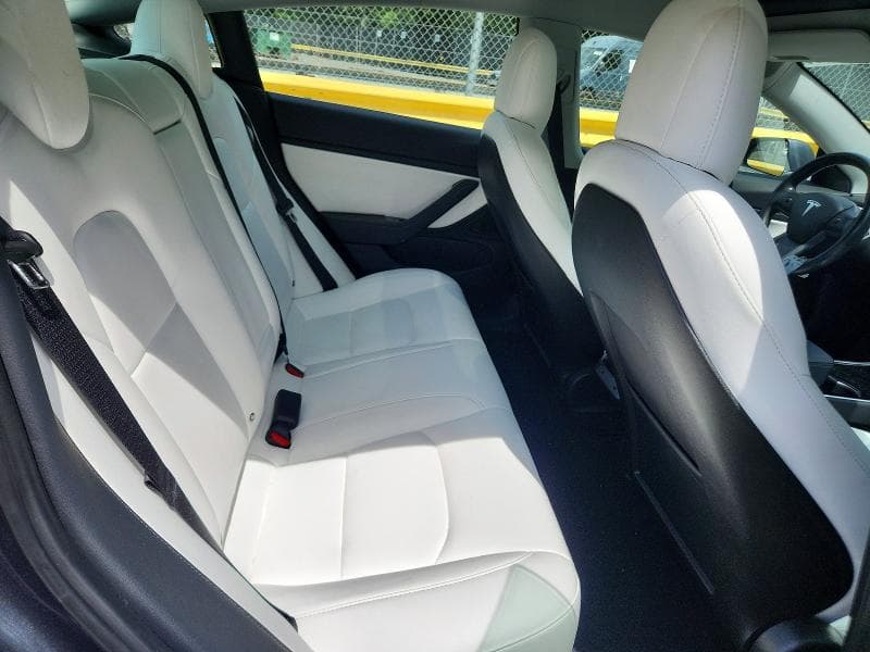 2018 TESLA MODEL 3 10