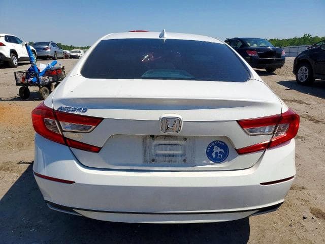 2018 HONDA ACCORD EX 6