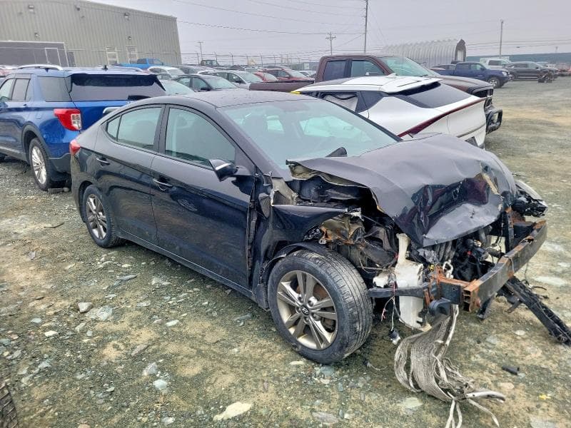 2017 HYUNDAI ELANTRA SE 4