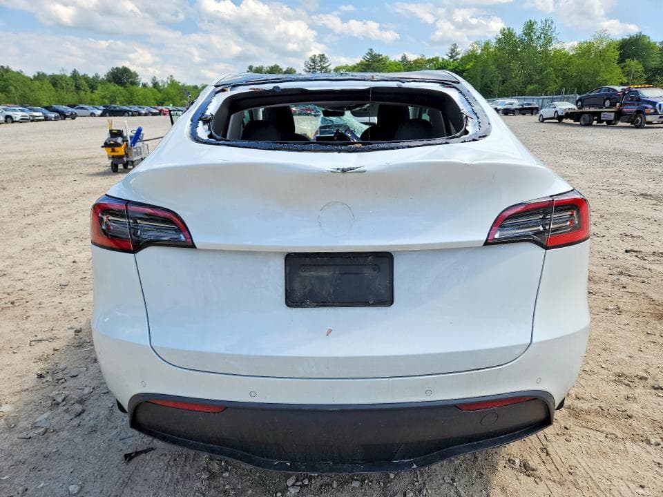 2021 TESLA MODEL Y 6