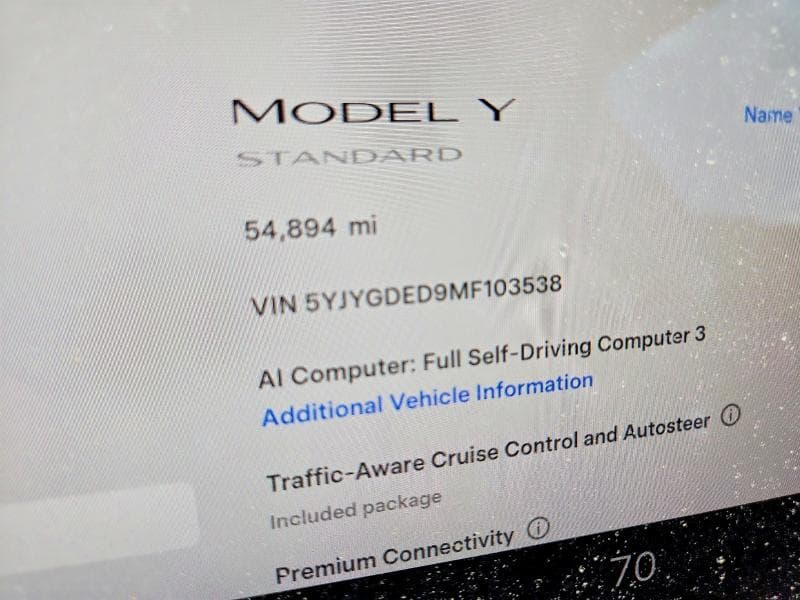 2021 TESLA MODEL Y 9