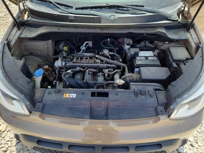 2016 KIA SOUL BASE 11