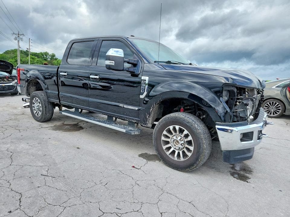 2017 FORD F350 SUPER DUTY 4