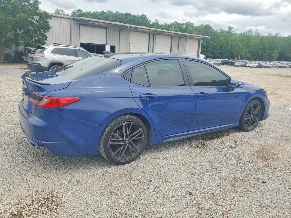 2025 TOYOTA CAMRY XSE XSE 3