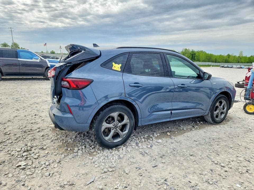 2024 FORD ESCAPE ST LINE 3