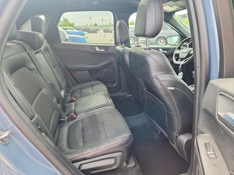 2024 FORD ESCAPE ST LINE 10