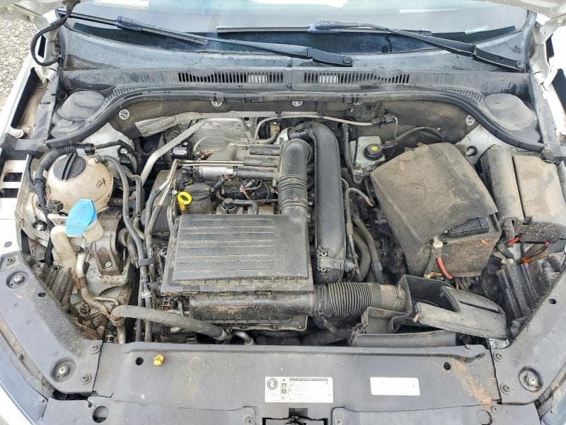 2017 VOLKSWAGEN JETTA SE 12