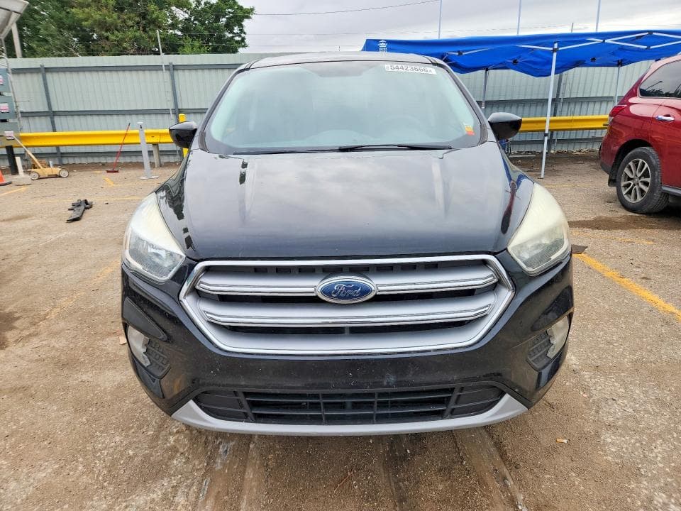 2017 FORD ESCAPE SE 5
