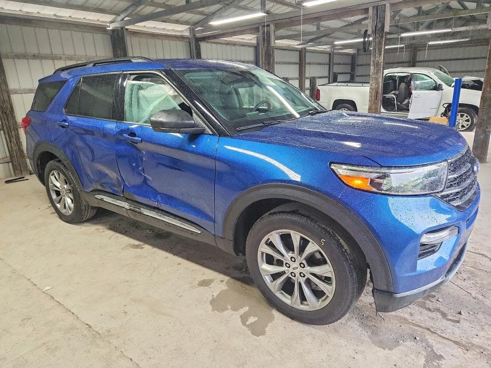 2023 FORD EXPLORER XLT 4
