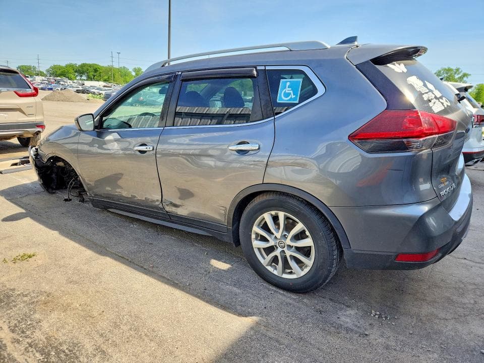 2018 NISSAN ROGUE SV 2