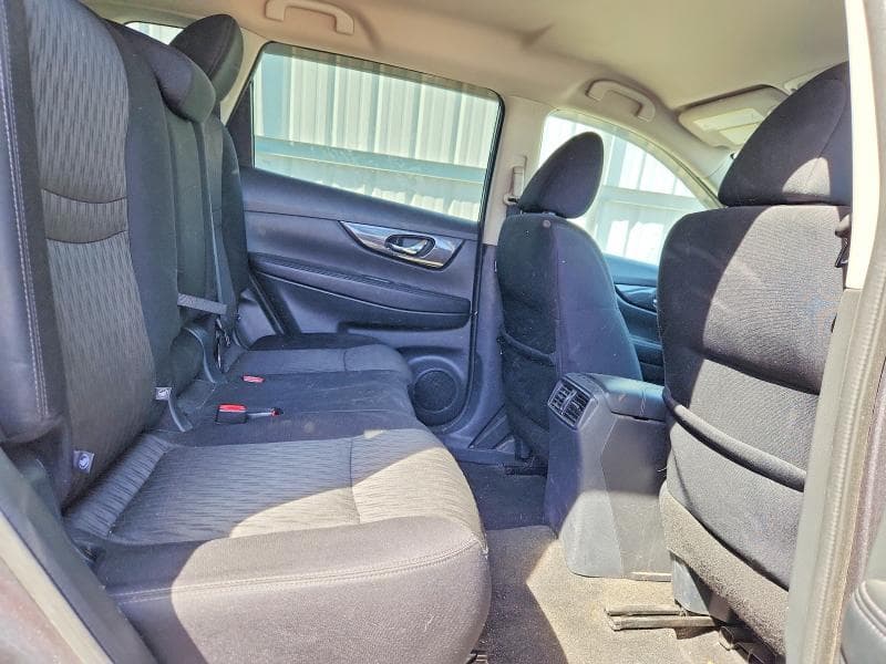 2018 NISSAN ROGUE SV 11