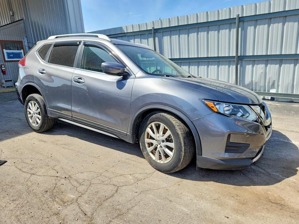 2018 NISSAN ROGUE SV 4