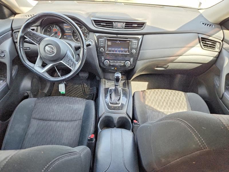 2018 NISSAN ROGUE SV 8