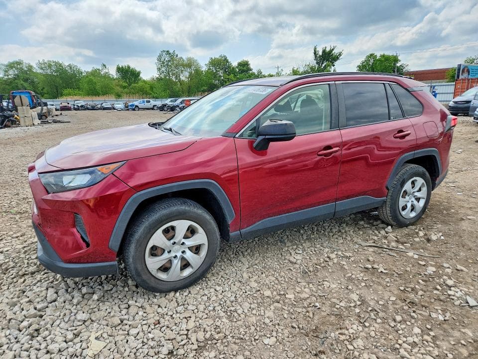 2019 TOYOTA RAV4 LE 1