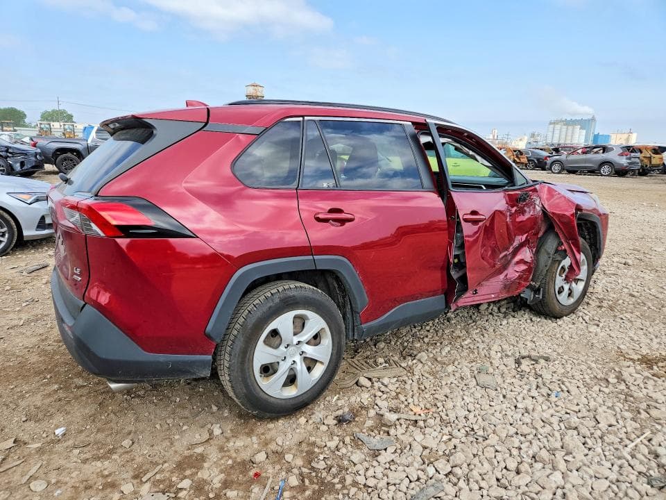 2019 TOYOTA RAV4 LE 3