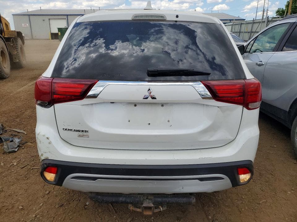 2020 MITSUBISHI OUTLANDER ES 6