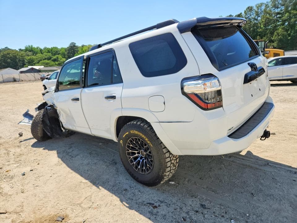 2021 TOYOTA 4RUNNER VENTURE EDITION 2