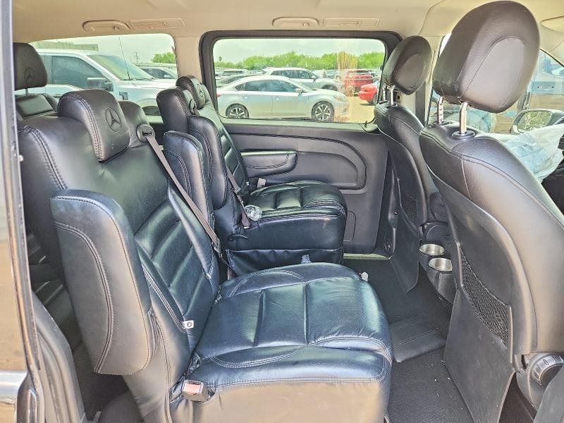 2018 MERCEDES-BENZ METRIS 11
