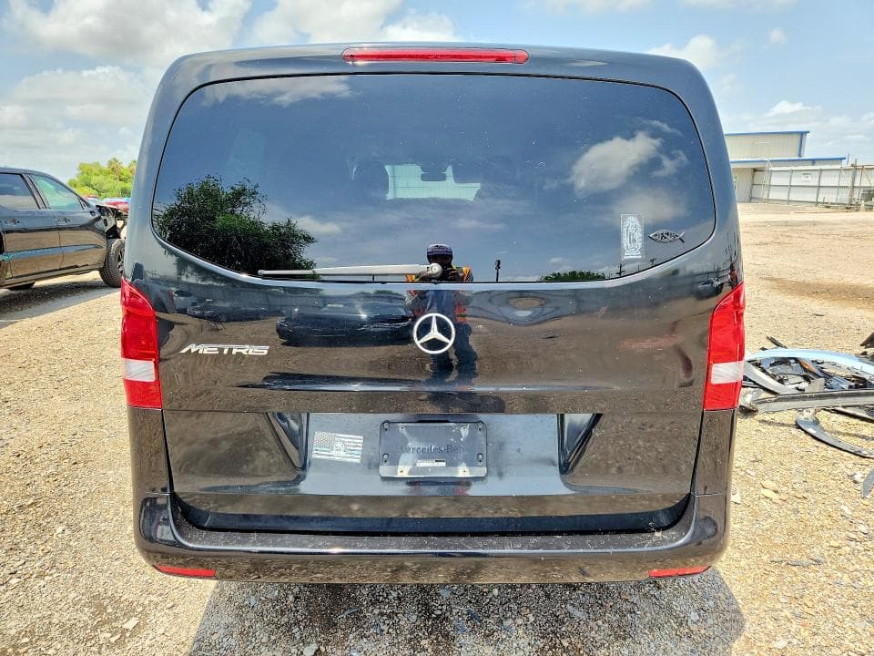 2018 MERCEDES-BENZ METRIS 6