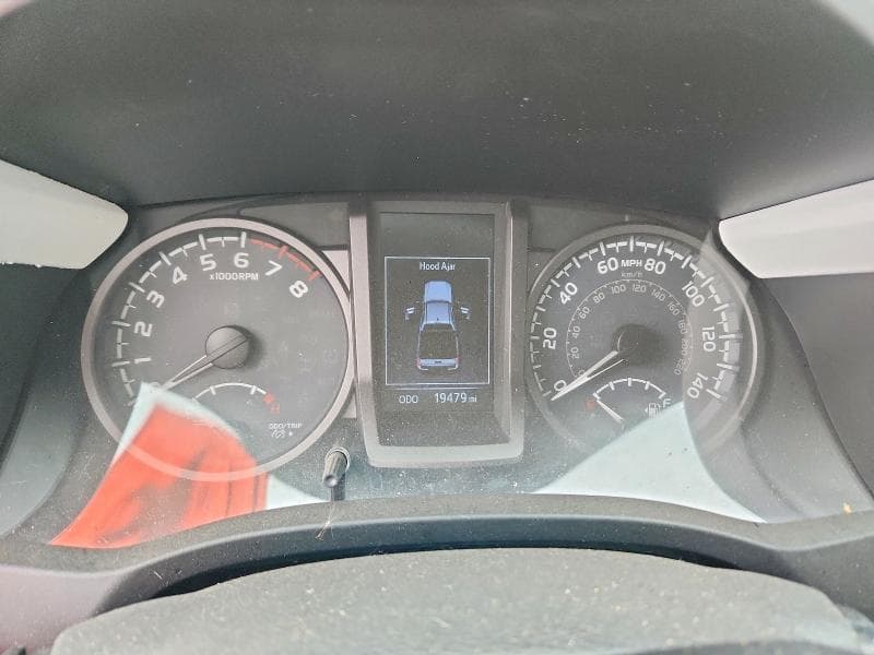 2019 TOYOTA TACOMA TRD SPORT 9