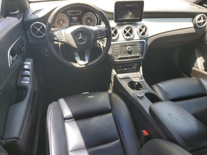 2016 MERCEDES-BENZ CLA 250 8