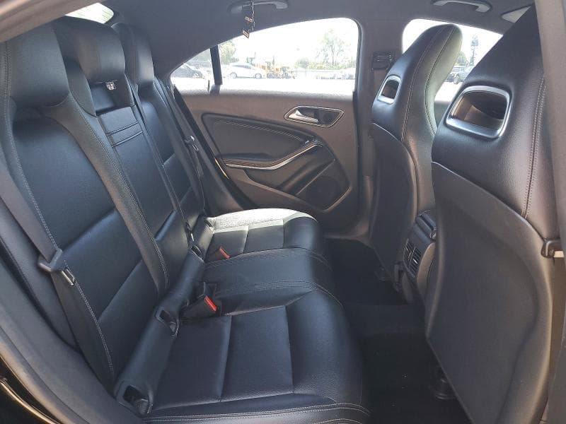 2016 MERCEDES-BENZ CLA 250 10