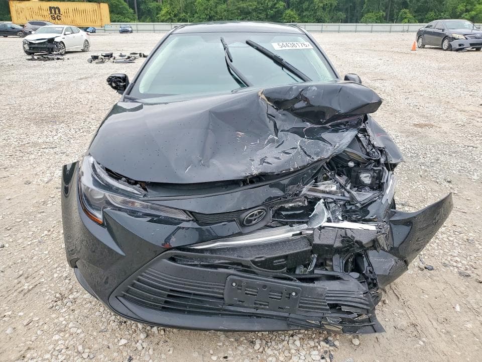 2026 TOYOTA COROLLA LE LE 5