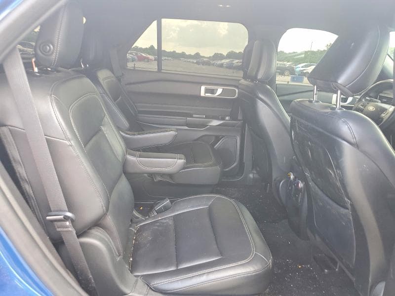 2020 FORD EXPLORER XLT 10