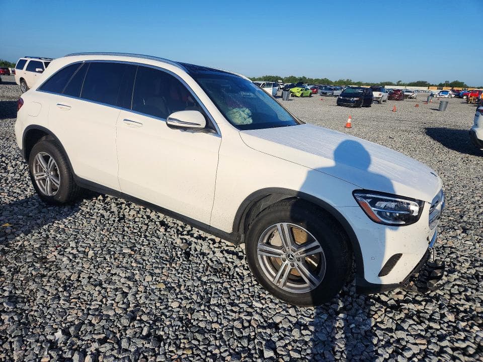 2022 MERCEDES-BENZ GLC 300 4