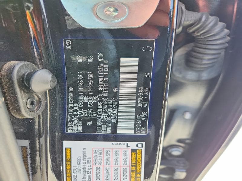 2020 TOYOTA 4RUNNER SR5 SR5 12