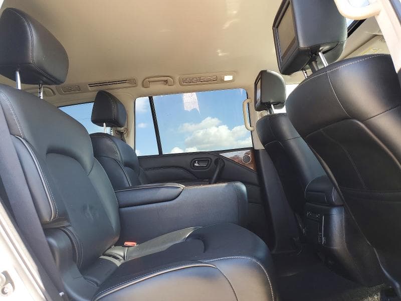 2019 INFINITI QX80 LUXE 11