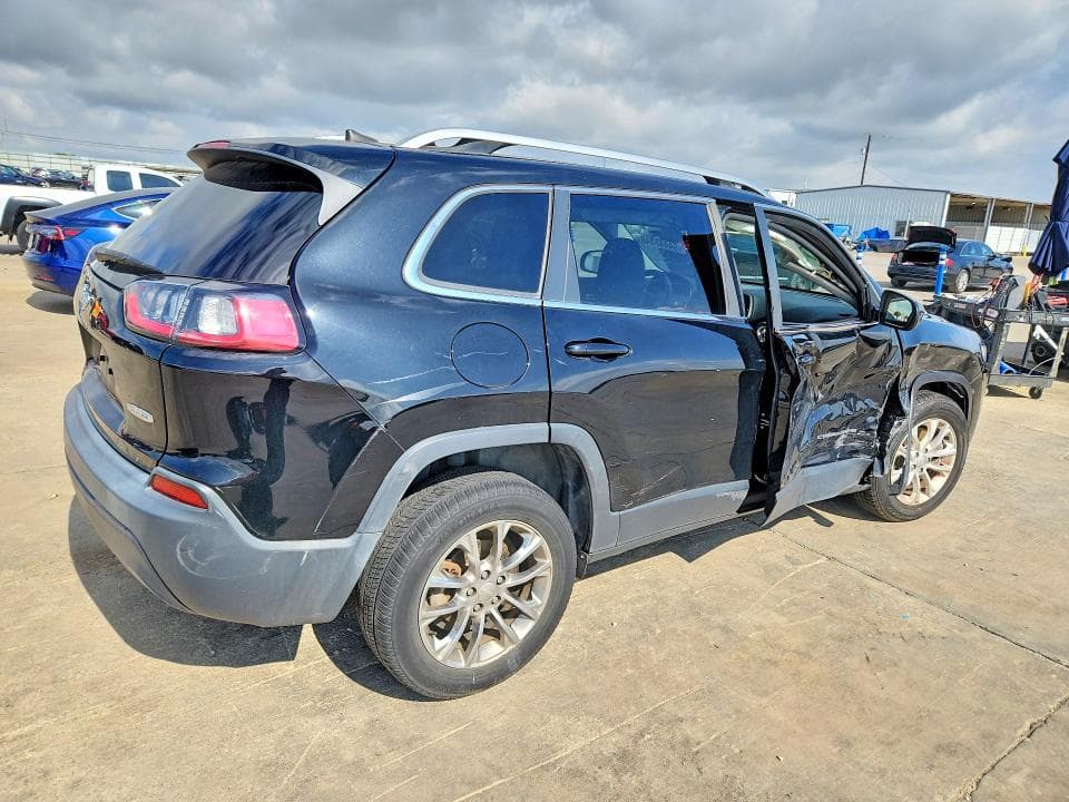 2019 JEEP CHEROKEE LATITUDE 3